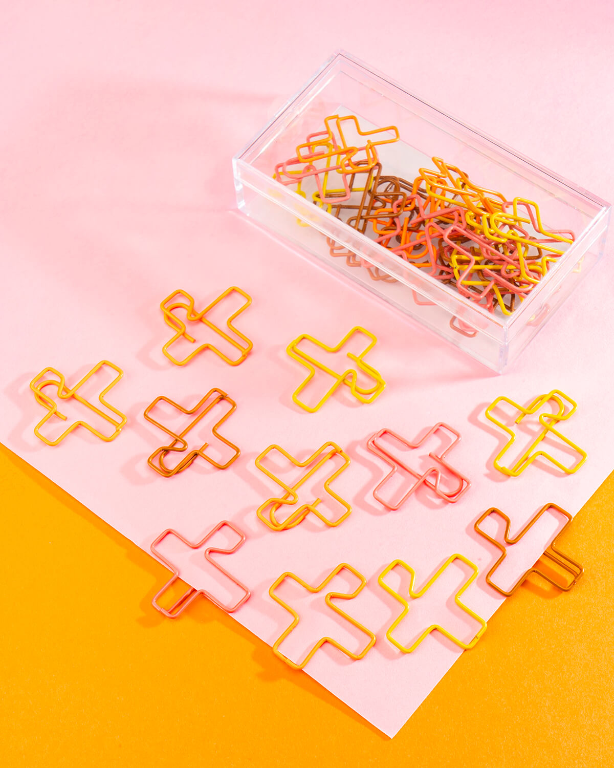 M+ Paper Clips, , large