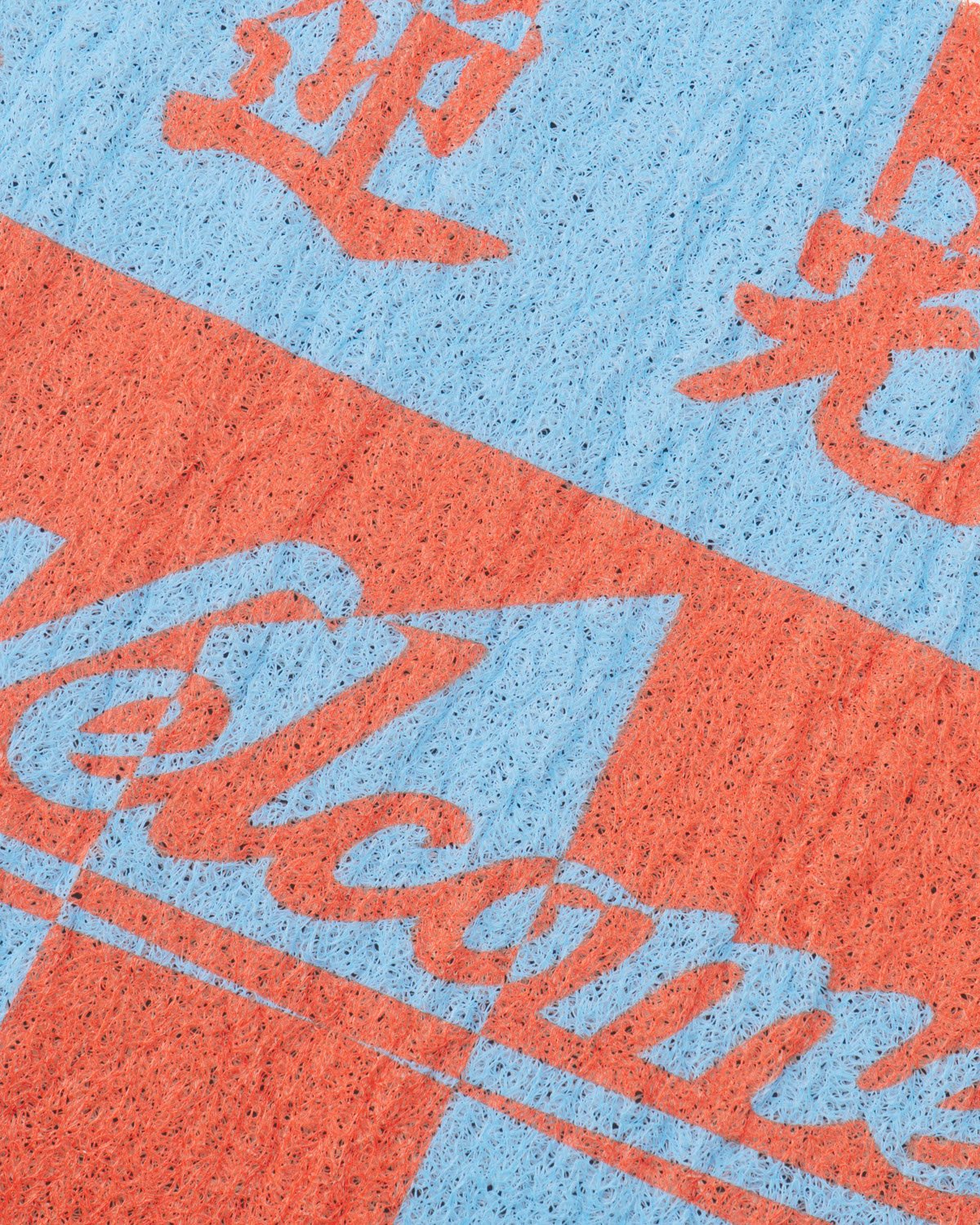 M+ Monogram 地毯, 紅色藍色, large