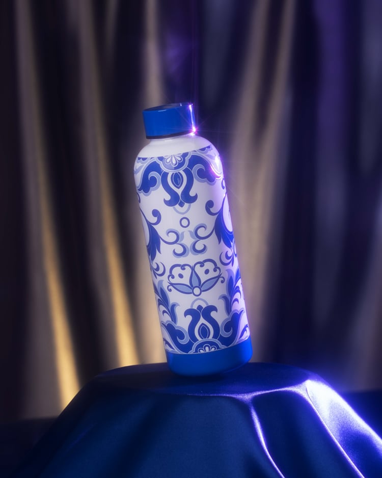 Guo Pei Water Bottle