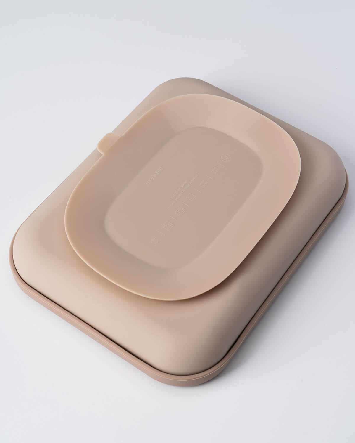 Moyuum 嬰兒矽膠吸力餐盤