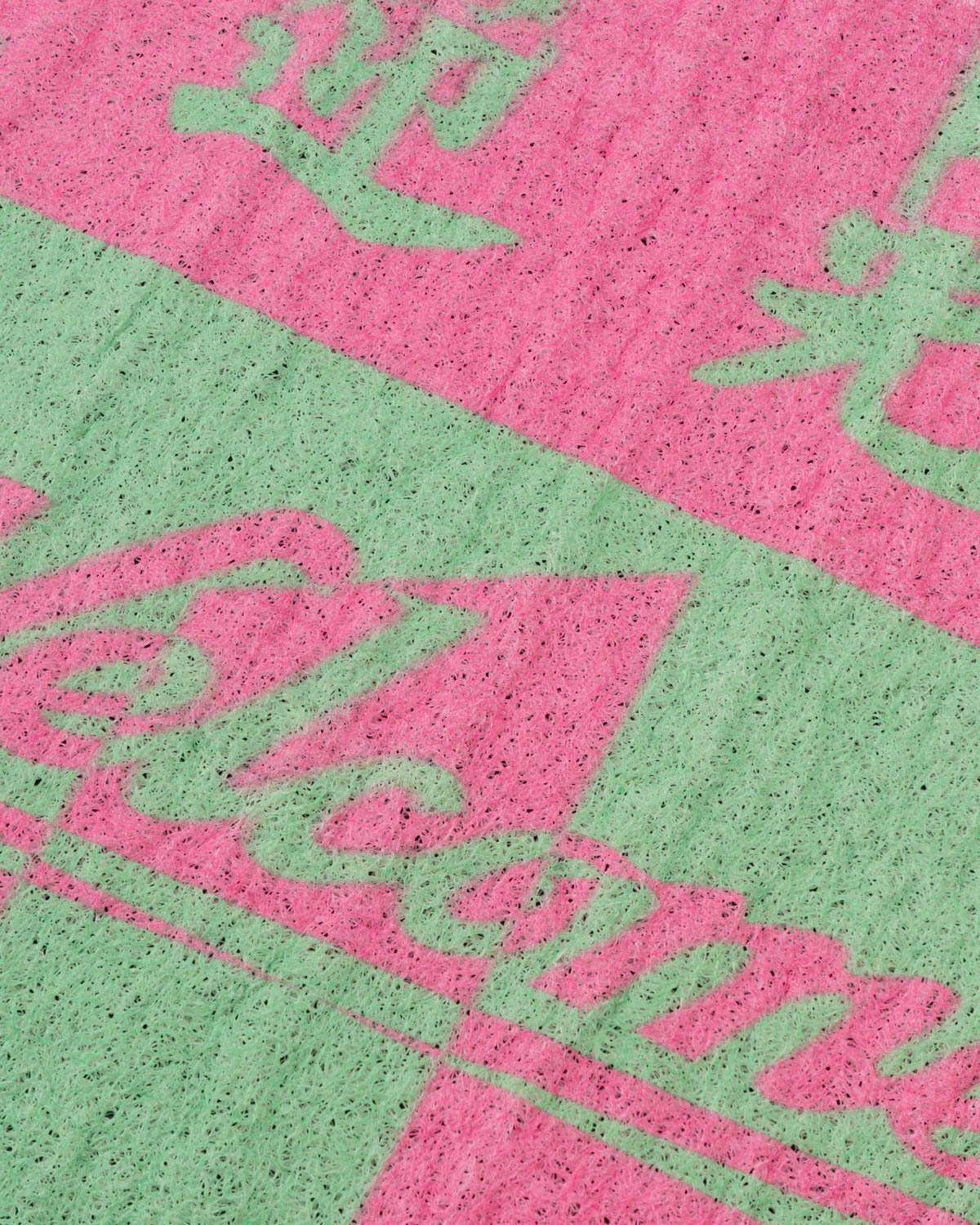 M+ Monogram 地毯, 粉紅色, large