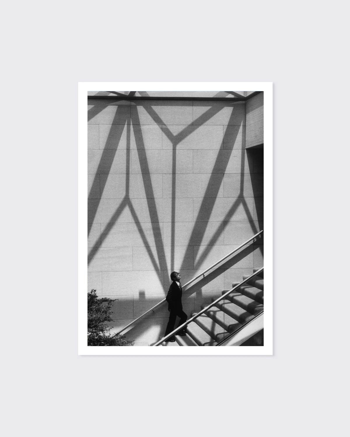 貝聿銘《走上華盛頓特區國家美術館東館的樓梯》明信片